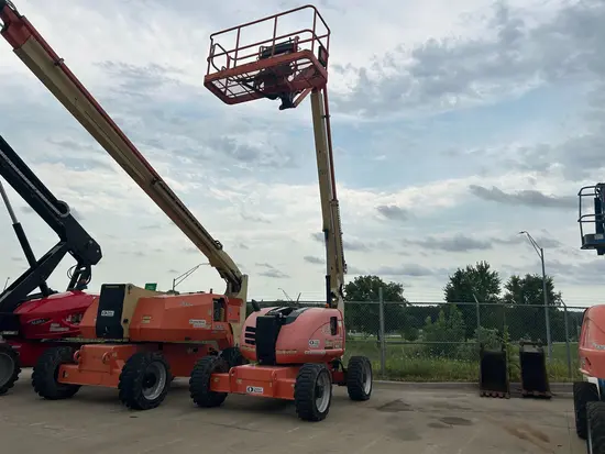 2015 JLG 600AJ Articulating Boom Lift