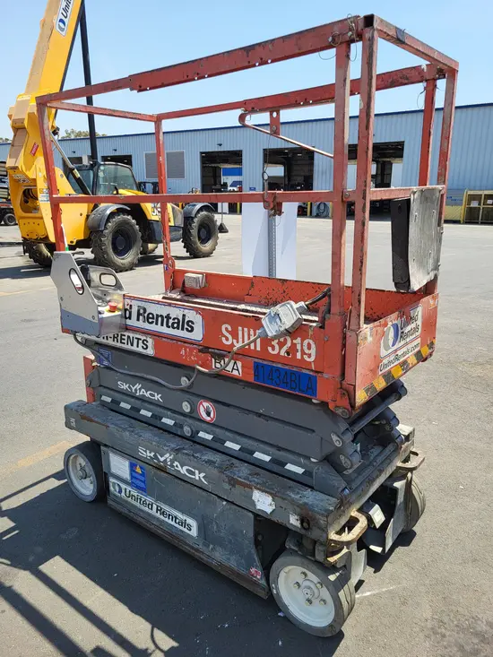 2017 Skyjack SJIII3219 Scissor Lift