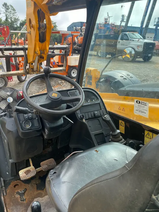 2018 JCB 507-42 Forklift