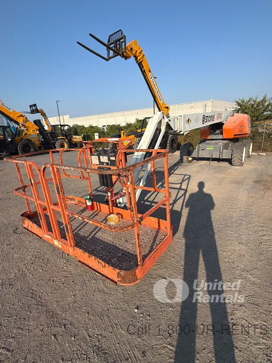 2019 Snorkel 660SJ Boom Lift