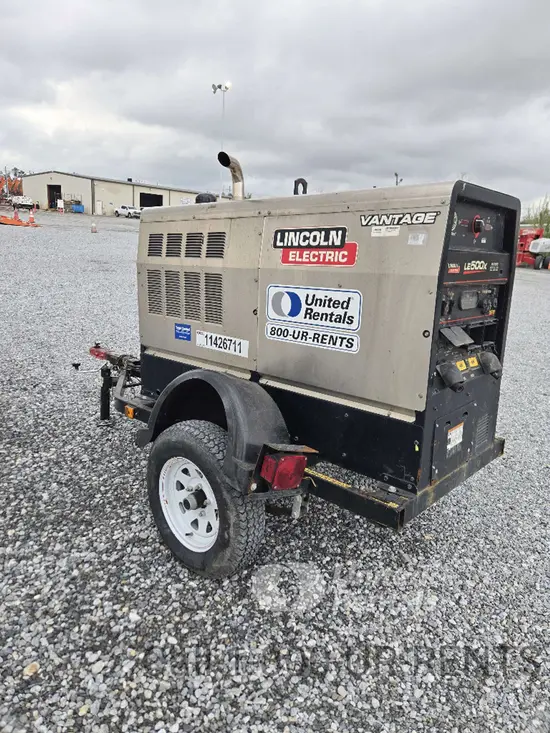 2022 Lincoln Electric LE500X Welder