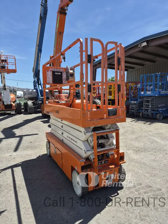 2019 Snorkel S3226E Scissor Lift