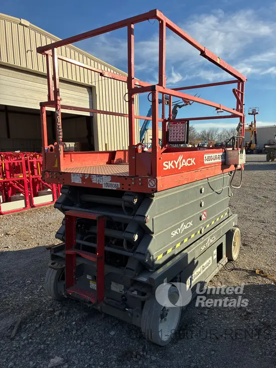 2017 Skyjack SJIII4632 Scissor Lift