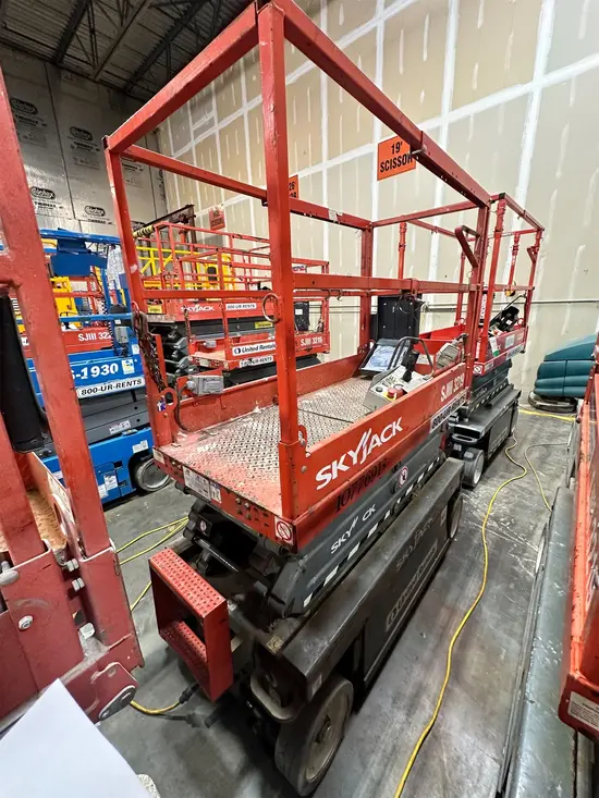 2018 Skyjack SJIII3219 Scissor Lift