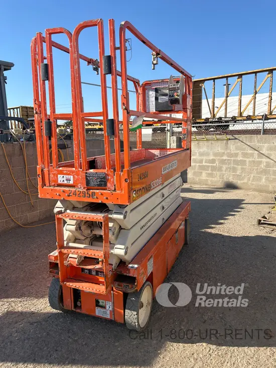 2020 Snorkel S3226E Scissor Lift