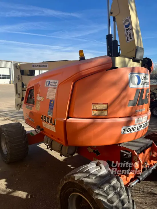 2017 JLG 450AJ Articulating Boom Lift
