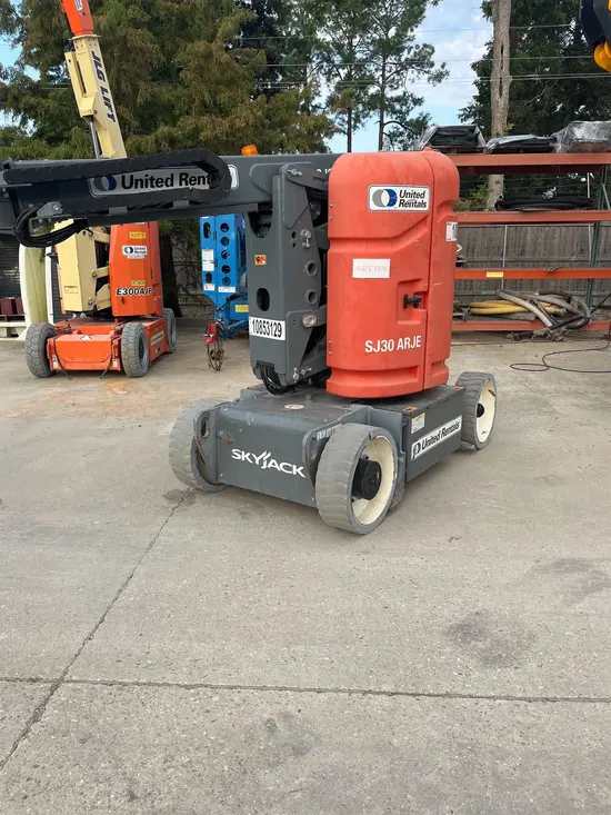 2018 Skyjack SJ30ARJE Articulating Boom Lift