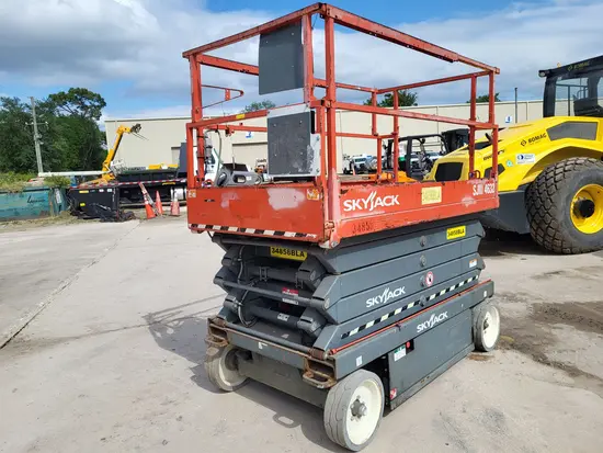 2016 Skyjack SJIII4632 Scissor Lift