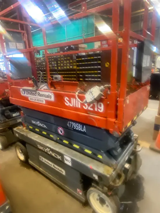 2017 Skyjack SJIII3219 Scissor Lift