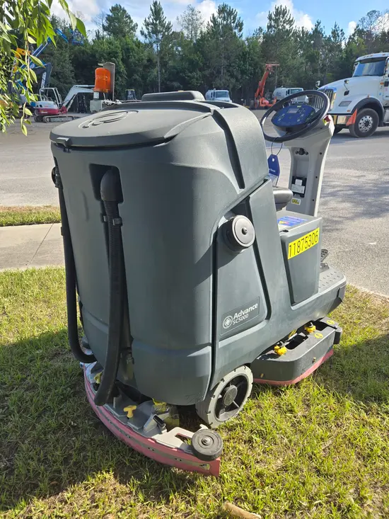 2025 Clarke SC5000