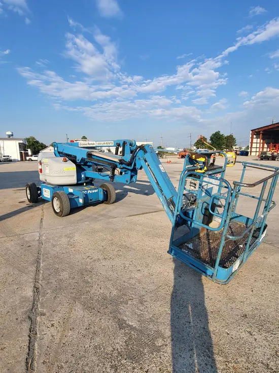 2017 Genie Z-45/25J DC Articulating Boom Lift