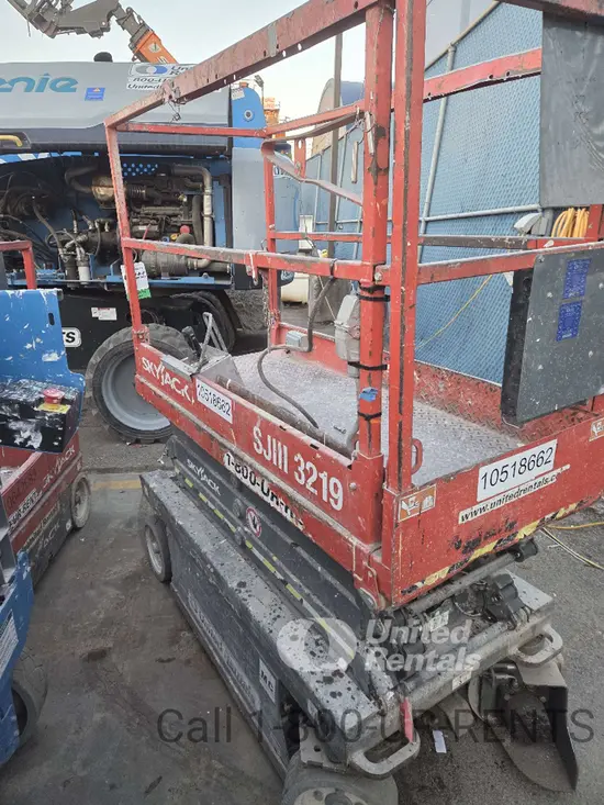 2016 Skyjack SJIII3219 Scissor Lift