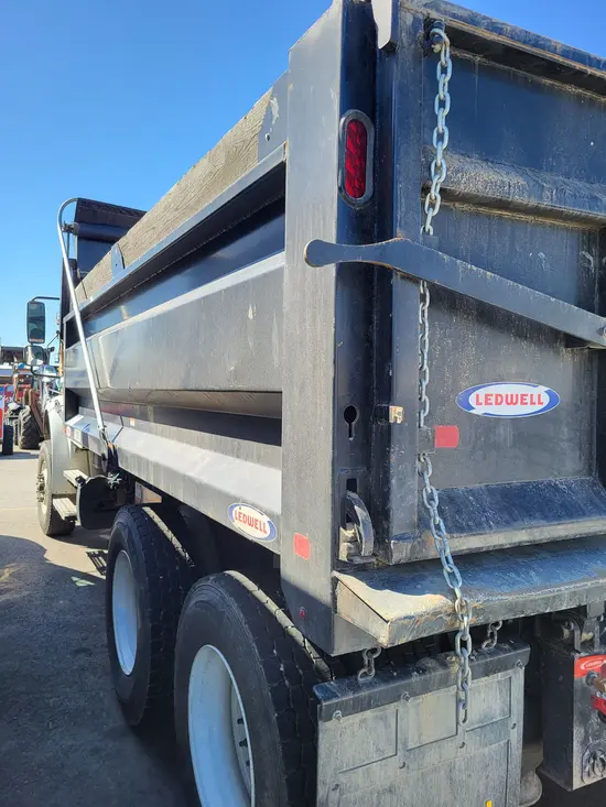 2023 Freightliner M2 106 DUMP Truck