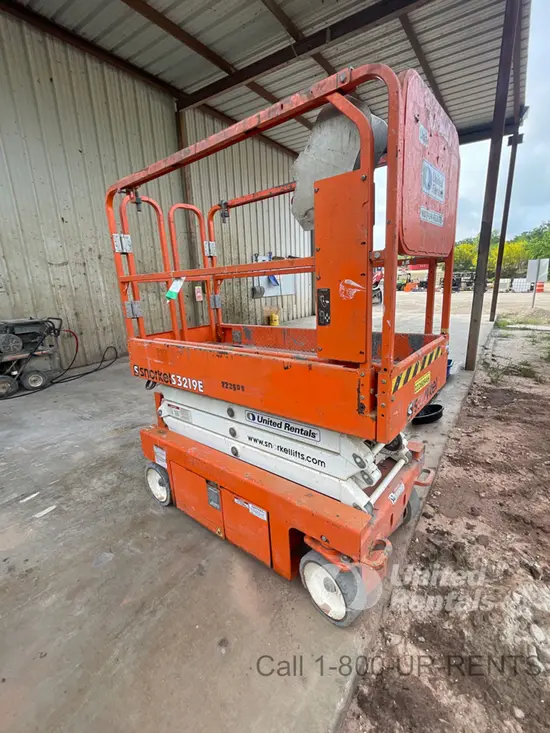 2019 Snorkel S3219E Scissor Lift