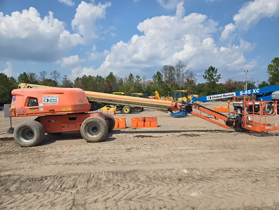 2017 JLG 660SJ Boom Lift