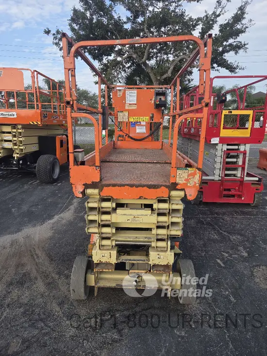 2017 JLG 3246ES Scissor Lift