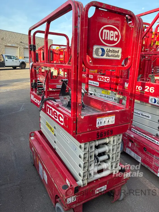 2018 MEC MICRO 19 Scissor Lift