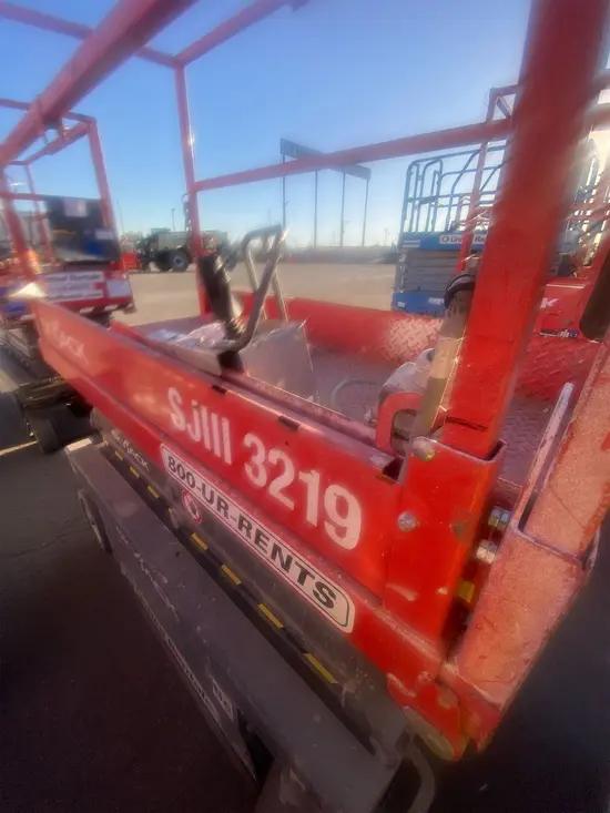 2016 Skyjack SJIII3219 Scissor Lift