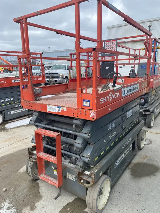 2016 Skyjack SJIII4632 Scissor Lift