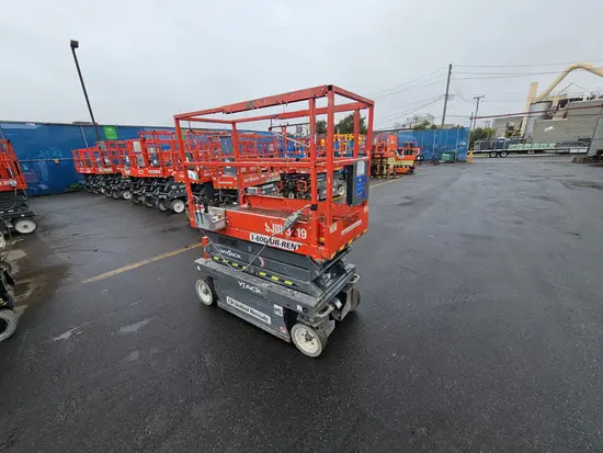 2017 Skyjack SJIII3219 Scissor Lift