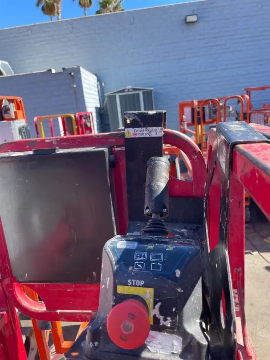 2018 MEC 1330SE Scissor Lift