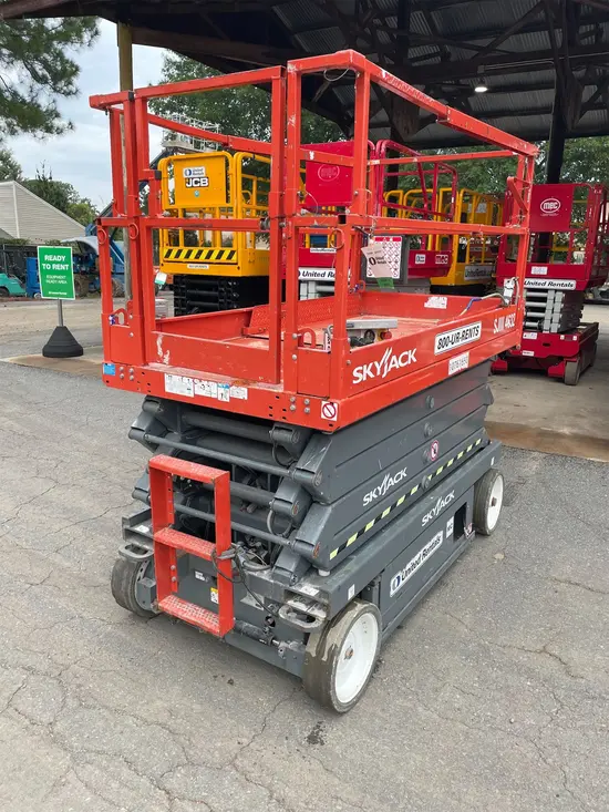 2018 Skyjack SJIII4632 Scissor Lift