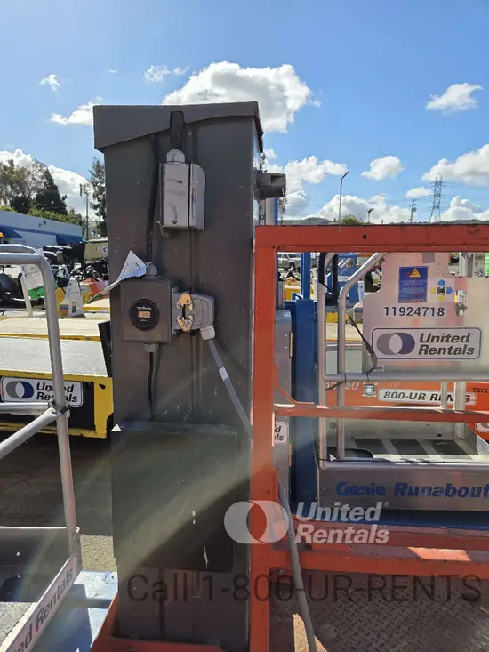 2017 Skyjack SJ16 Self-Propelled One-Person Lift