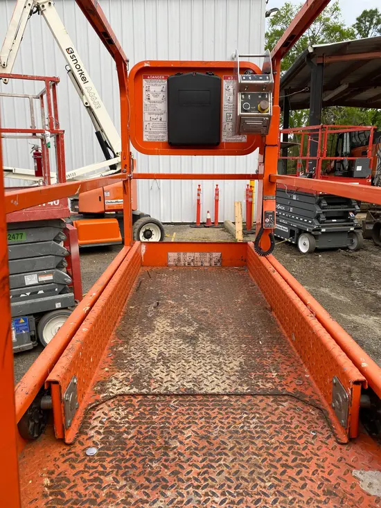 2019 Snorkel S3226E Scissor Lift