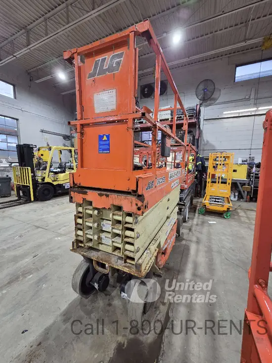 2017 JLG 2632ES Scissor Lift