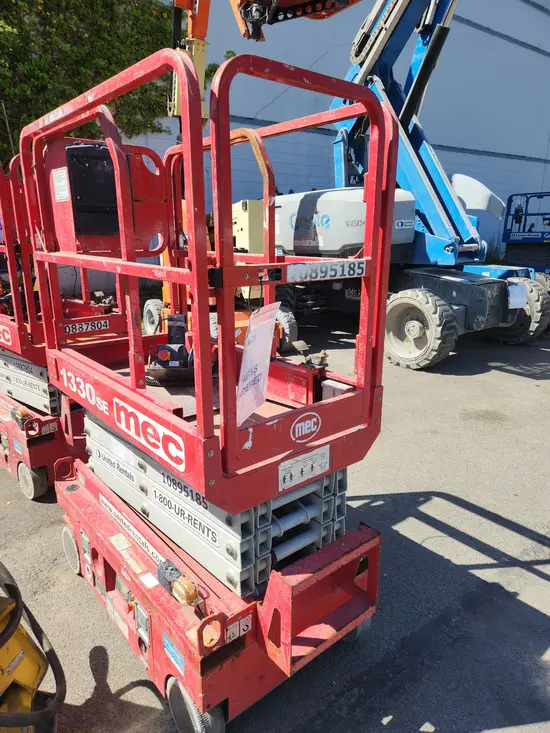 2019 MEC 1330SE Scissor Lift