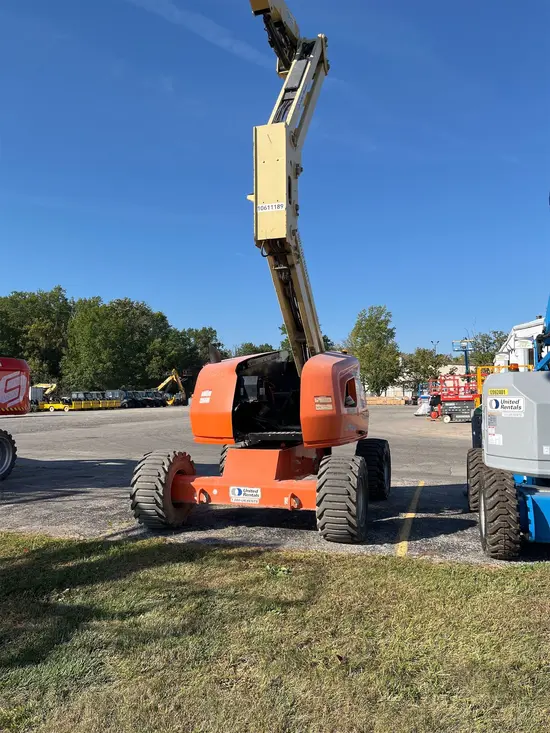2017 JLG 450AJ Articulating Boom Lift