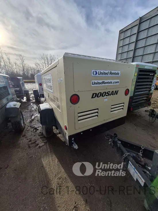 2021 Doosan P425/HP375WCUT4 Air Compressor