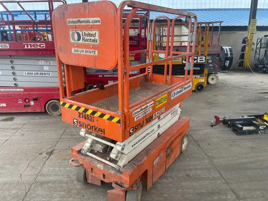 2019 Snorkel S3219E Scissor Lift