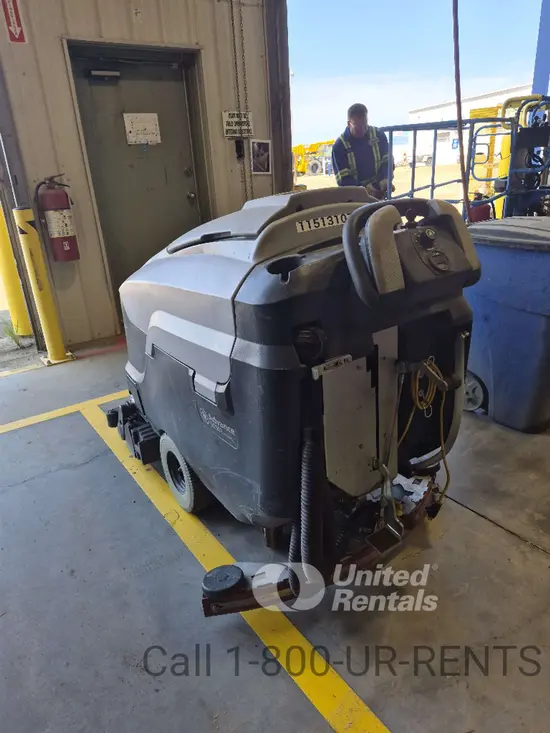 2022 Clarke SC901 X32C Scrubber