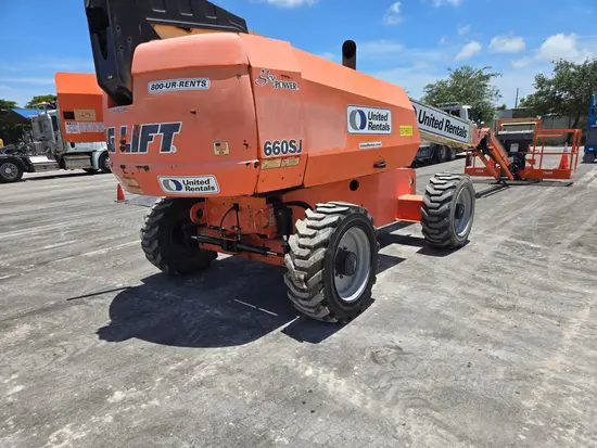 2017 JLG 660SJ Boom Lift