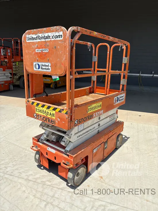 2019 Snorkel S3219E Scissor Lift