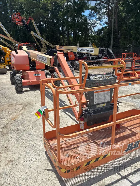 2017 JLG 460SJ Boom Lift