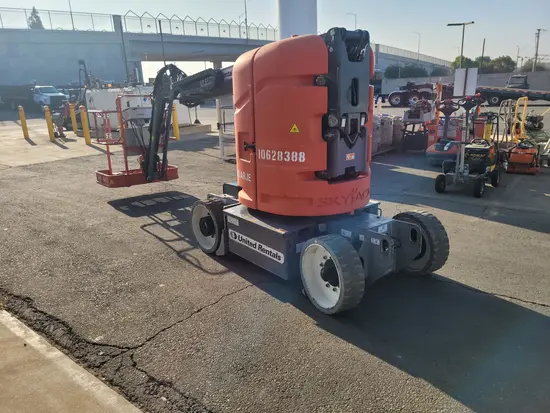 2017 Skyjack SJ30ARJE Articulating Boom Lift