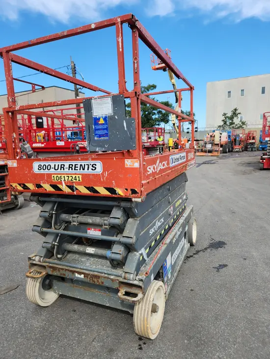 2017 Skyjack SJIII4632 Scissor Lift