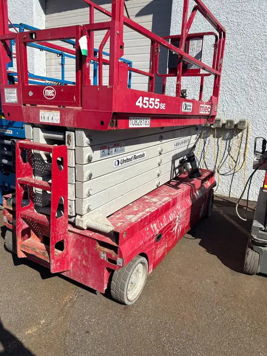 2018 MEC 4555SE Scissor Lift