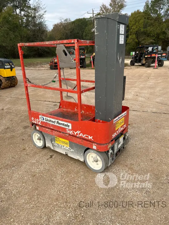 2017 Skyjack SJ12 Self-Propelled One-Person Lift