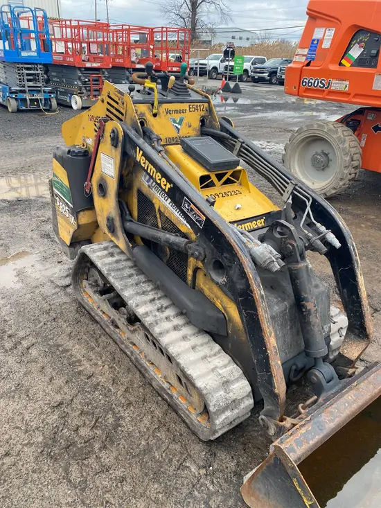 2019 Vermeer S925TX Track Loader
