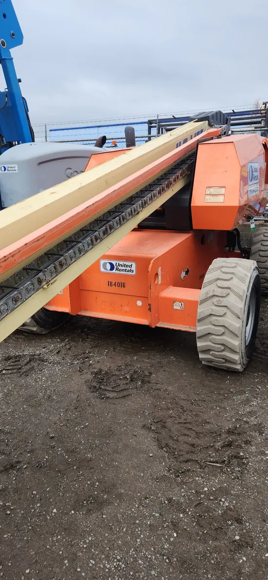 2017 JLG 660SJ Boom Lift