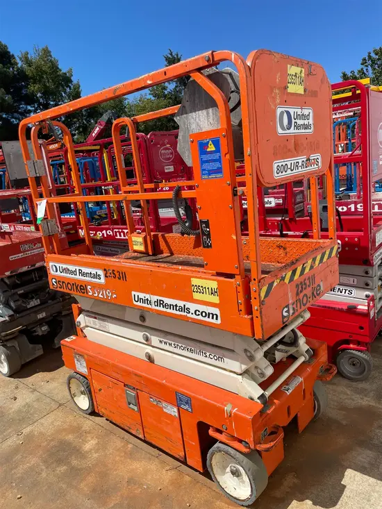 2019 Snorkel S3219E Scissor Lift