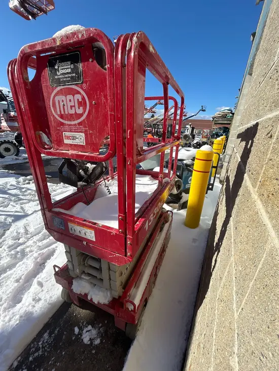 2021 MEC 1330SE Scissor Lift