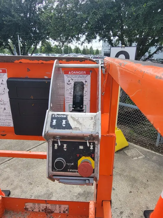 2019 Snorkel S3226E Scissor Lift
