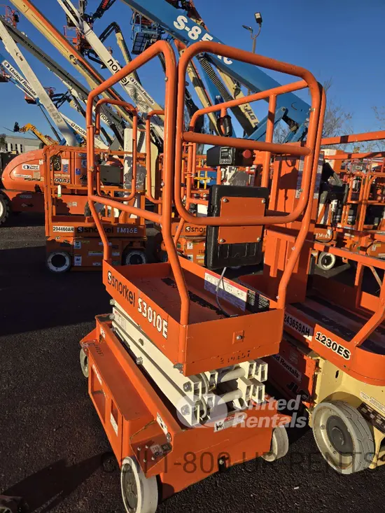 2019 Snorkel S3010E Scissor Lift