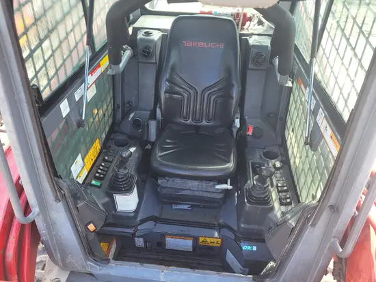 2022 Takeuchi TL12V2-CR Track Loader