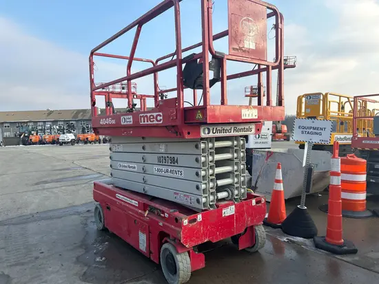 2018 MEC 4046SE Scissor Lift
