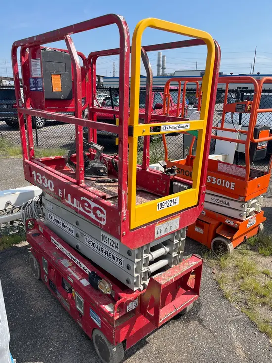2019 MEC 1330SE Scissor Lift